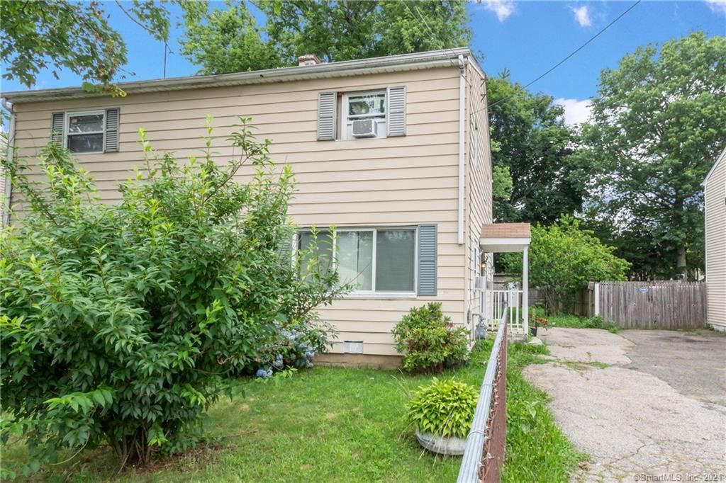646 Columbus Ave, Stratford, CT 06615