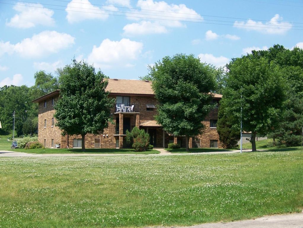 811 Hawkeye Dr 104, Dubuque, IA 52001 Trulia