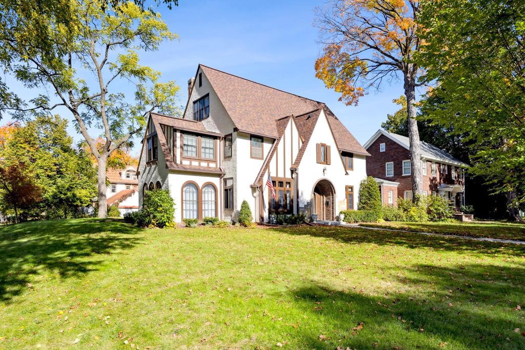 2221 Princeton Ave, Saint Paul, MN 55105 Trulia