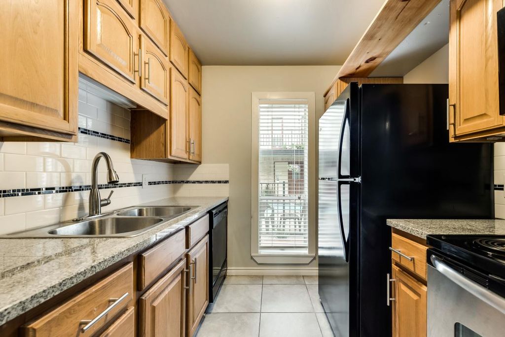 4330 Bowser Ave #1035, Dallas, TX 75219