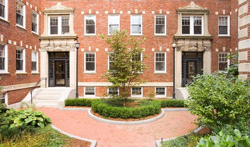 18-26 Chauncy St, Cambridge, MA 02138