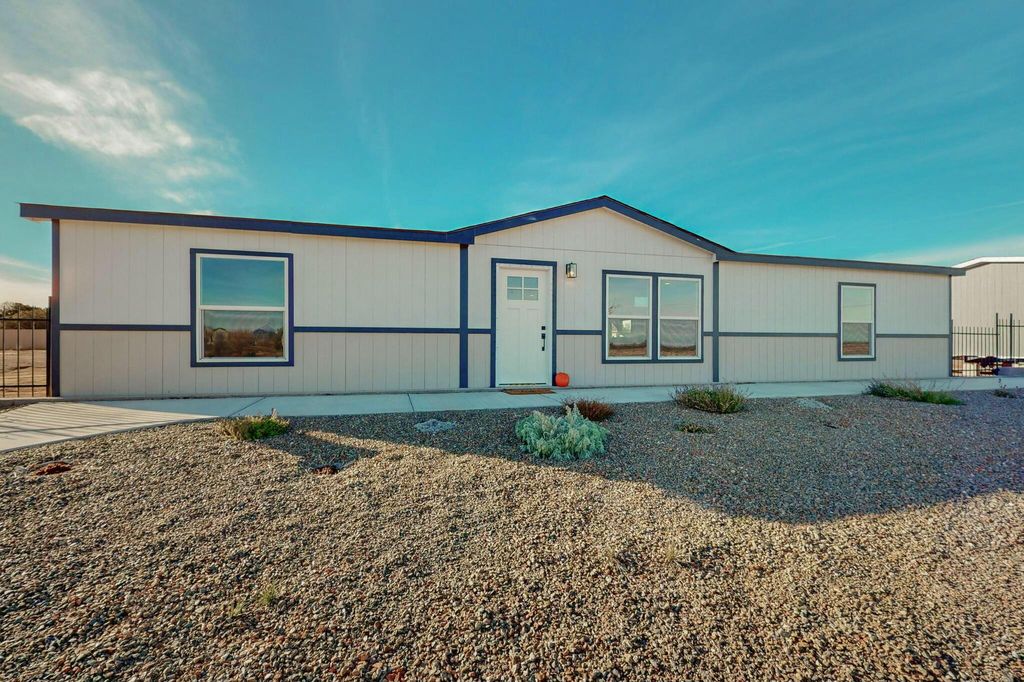 11 Sky Loop, Moriarty, NM 87035 | MLS# 1086598 | Trulia