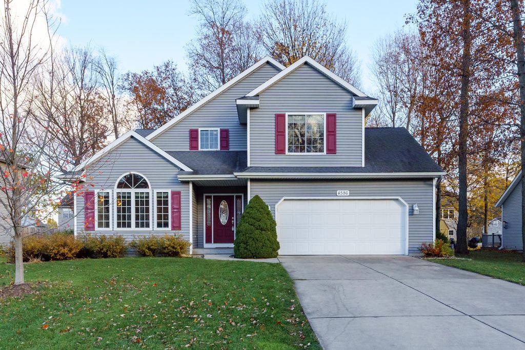 4586 Wild Meadow St, Kalamazoo, MI 49048