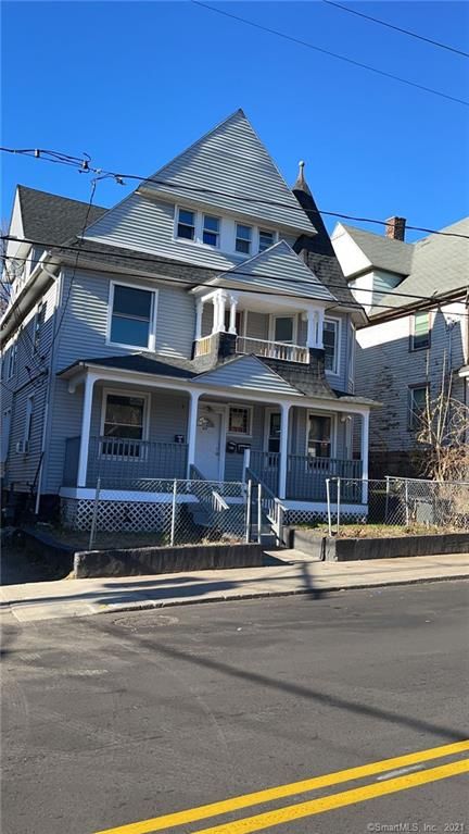 189 Willow St, Waterbury, CT 06710