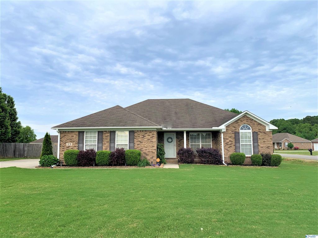 15 Willow Pl, Decatur, AL 35603 Trulia