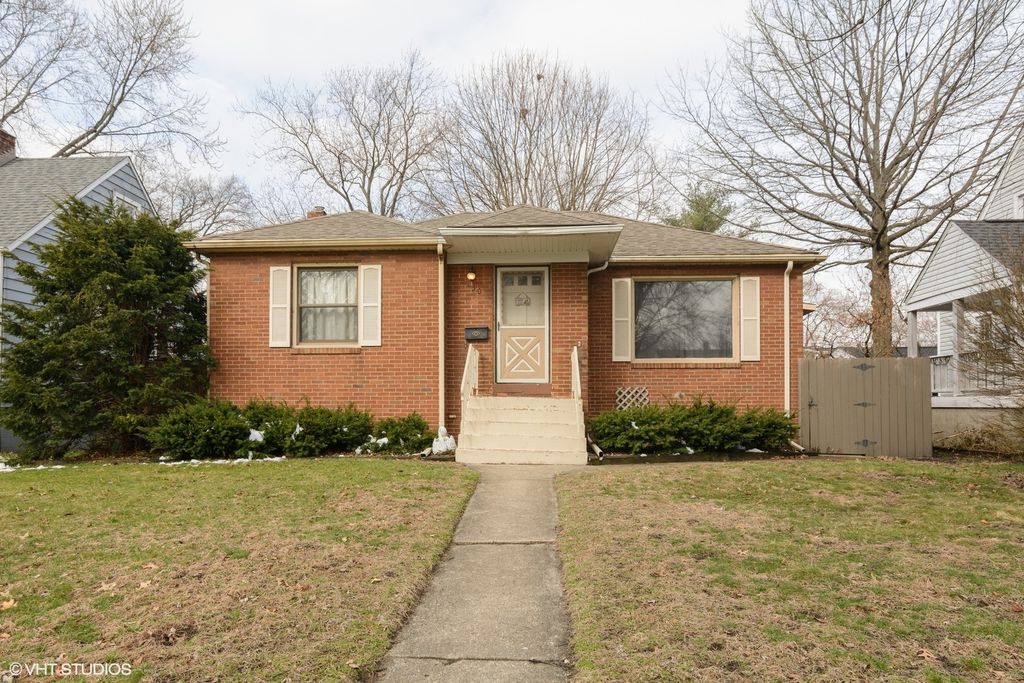 230 N Indiana St, Griffith, IN 46319 Trulia