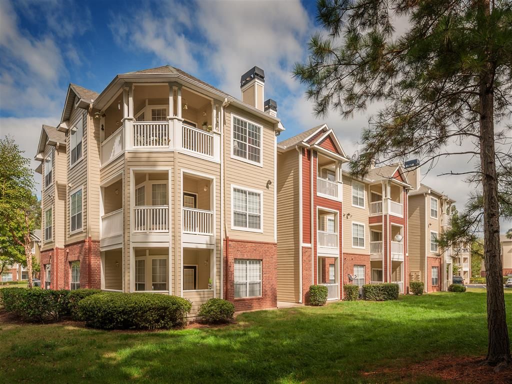 1000 Stony Ct, Morrisville, NC 27560