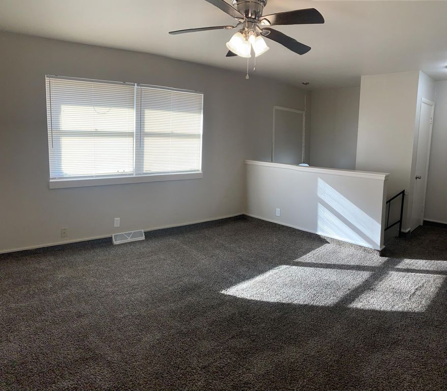 2414 W Savannah St, Wichita, KS 67217