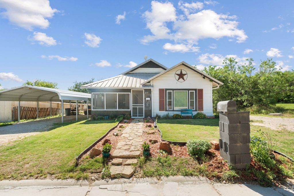 215 NE 9th Ave, Mineral Wells, TX 76067 Trulia