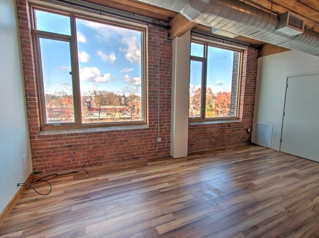 146 Court St 603, Brockton, MA 2 Bed, 2 Bath Condo 12 Photos Trulia