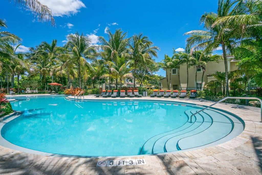 13500 NW 3rd St #45-114, Fort Lauderdale, FL 33325