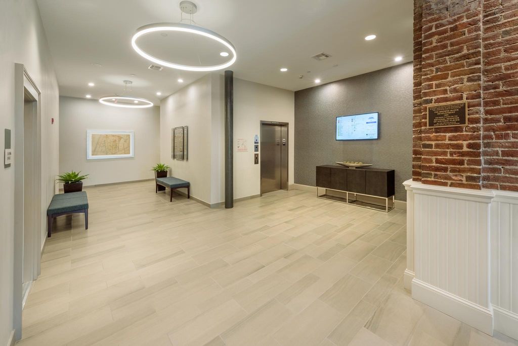 138 Pleasant St, Malden, MA 02148