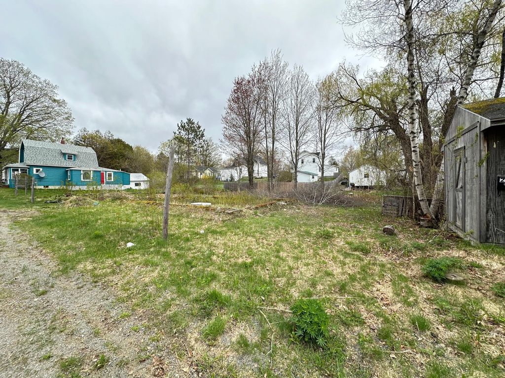 28 Albert Street, Milo, ME 04463 MLS 1593434 Trulia