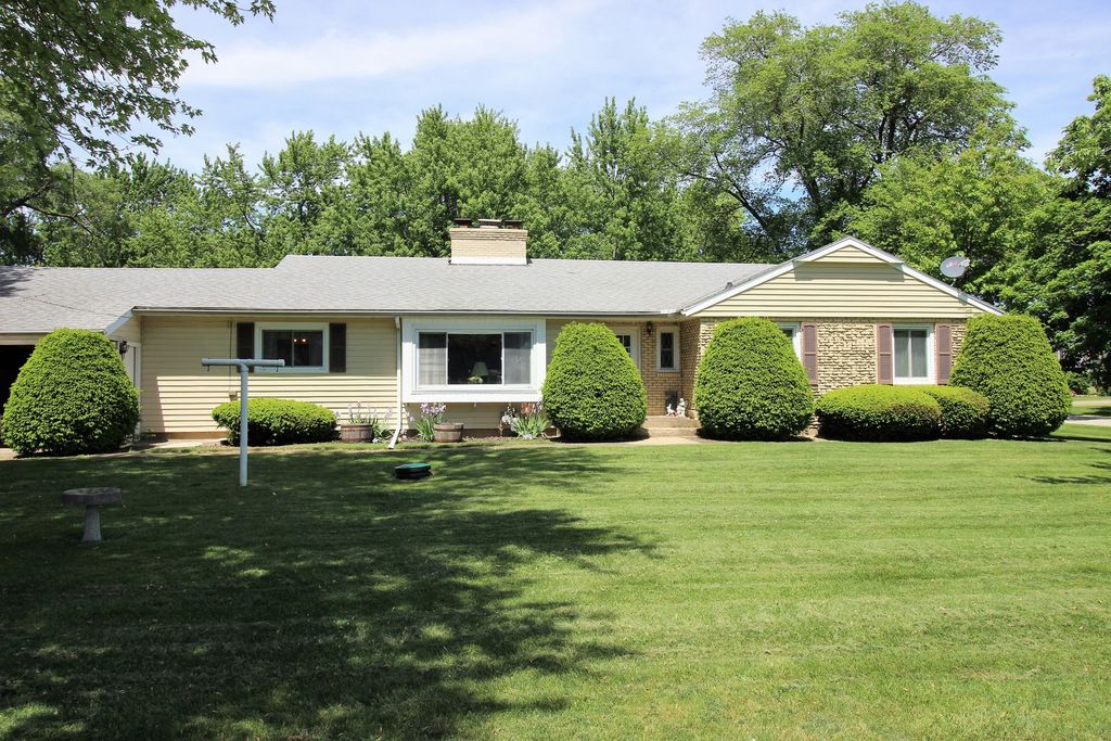 507 E Main St, Ashkum, IL 60911 Trulia