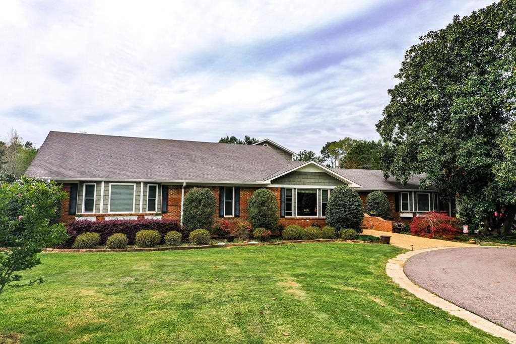 980 Military St S, Hamilton, AL 35570