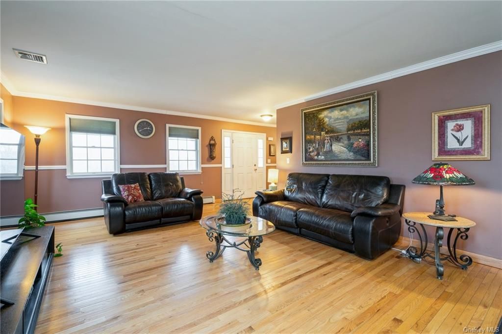 55 Farmingdale Rd, Goshen, NY 10924 3 Bed, 3 Bath SingleFamily Home