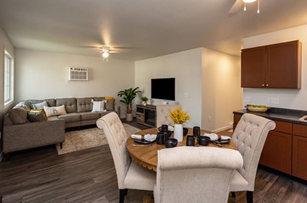 Yellowbanks Pleasant Hill, IA Trulia