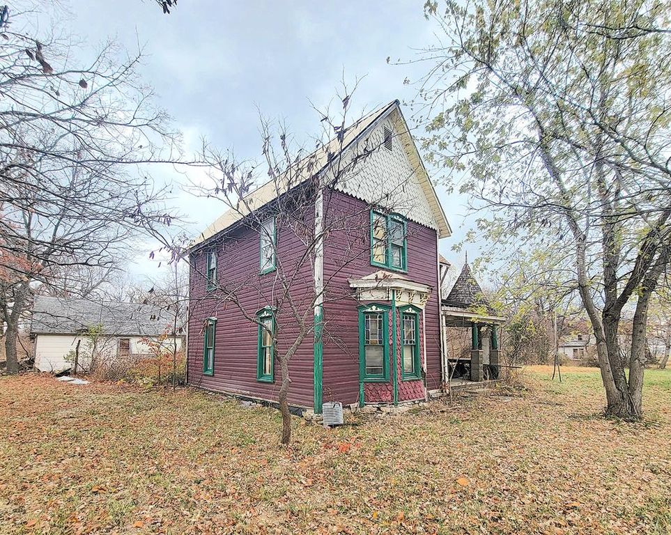300 1st St, Kincaid, KS 66039 MLS 45855 Trulia