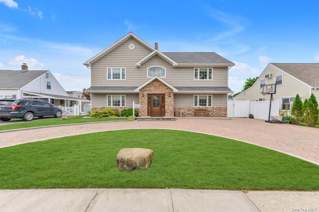 39 Valley Road, Levittown, NY 11756 Trulia