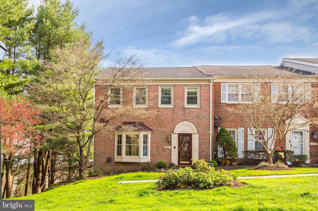 2211 Wonderview Rd, Lutherville Timonium, MD 21093
