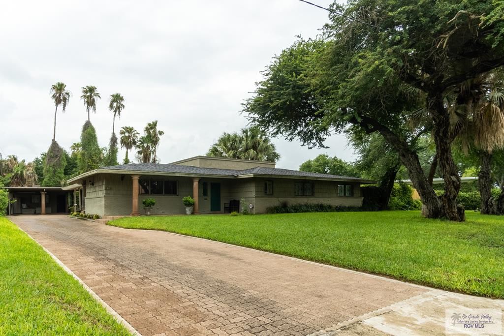 74 Calle Jacaranda, Brownsville, TX 78520
