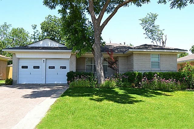 2538 Ridgecrest Dr, Garland, TX 75041 | Trulia