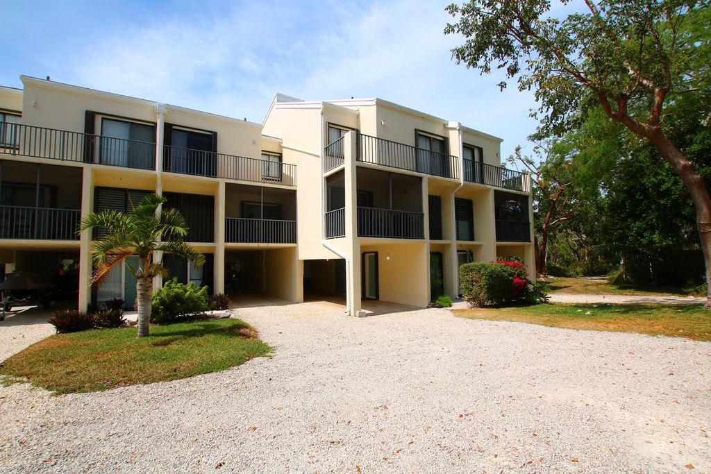 94220 Overseas Hwy #2-G, Tavernier, FL 33070