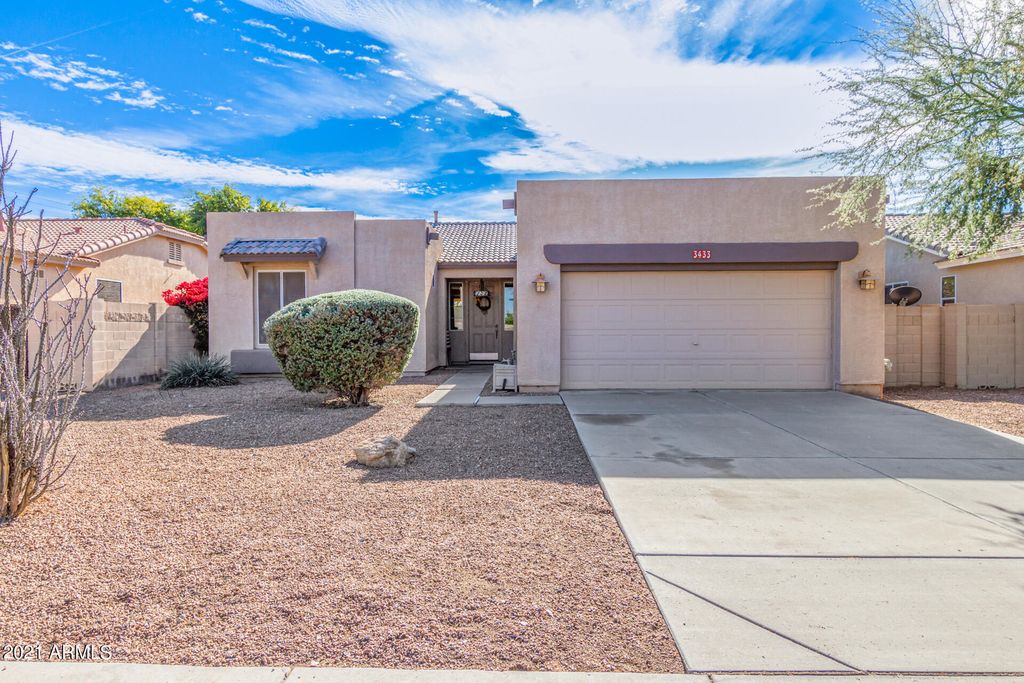 3433 E Santa Fe Ln, Gilbert, AZ 85297
