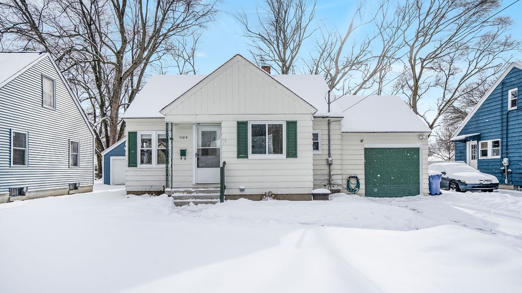 1104 Hoyt St SE, Grand Rapids, MI 49507 Trulia