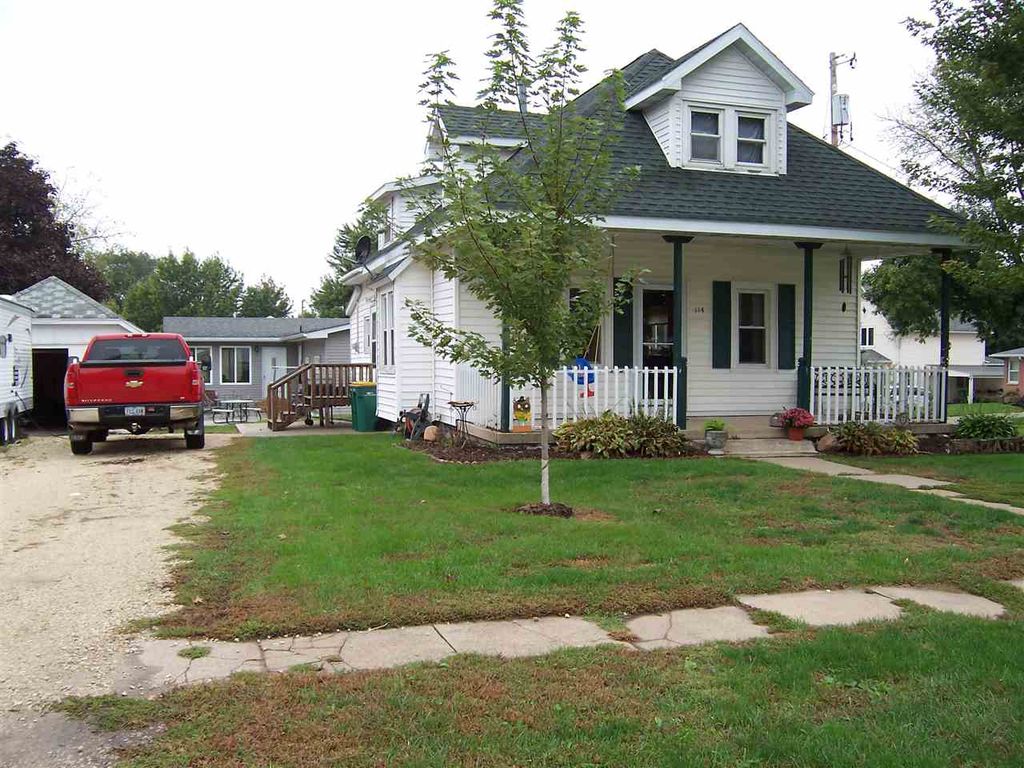 114 6th St S, Winthrop, IA 50682 Trulia