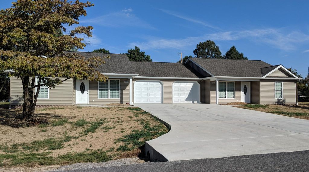 1022 Fairview St, Benton, KY 2 Bed, 1 Bath Apartment 12 Photos Trulia