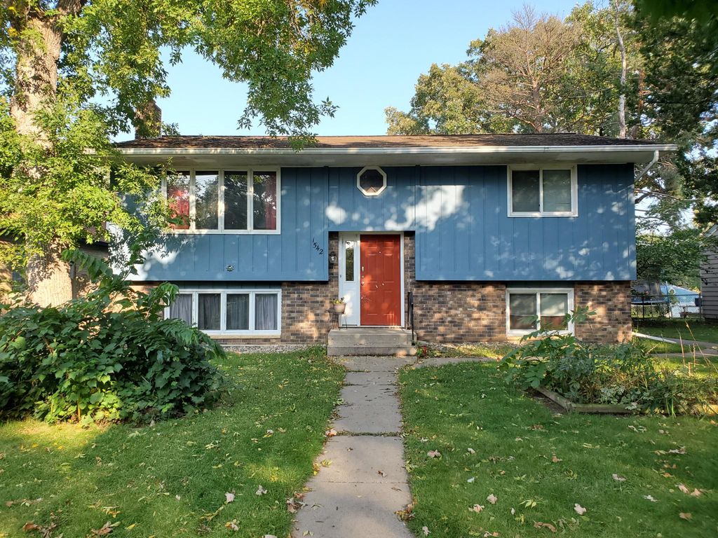 1542 9th Ave SE, Saint Cloud, MN 56304