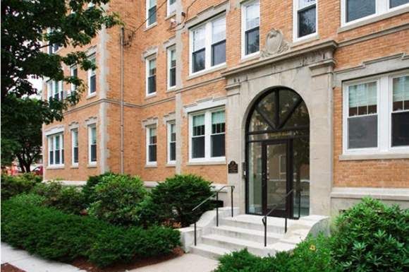 111 Kilsyth Rd, Brighton, MA 02135