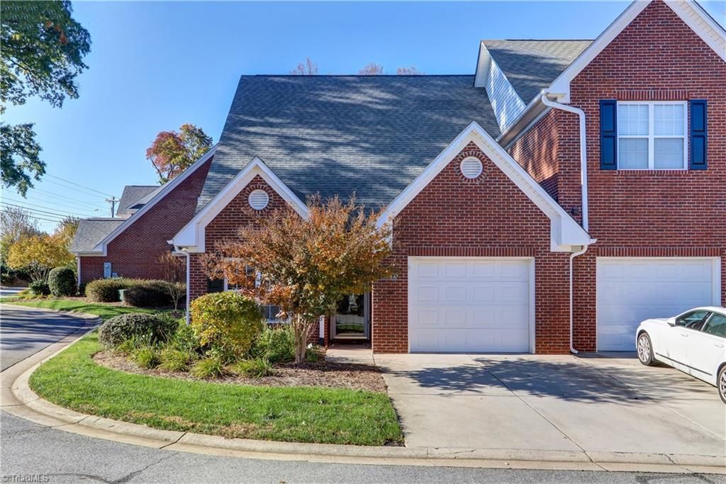 1419 New Garden Rd A, Greensboro, NC 3 Bed, 2.5 Bath Townhouse Trulia