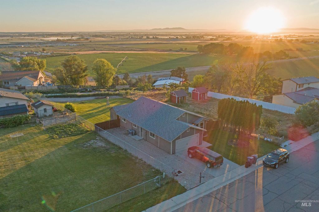 21270 Whittier Dr, Greenleaf, ID 83626 Trulia