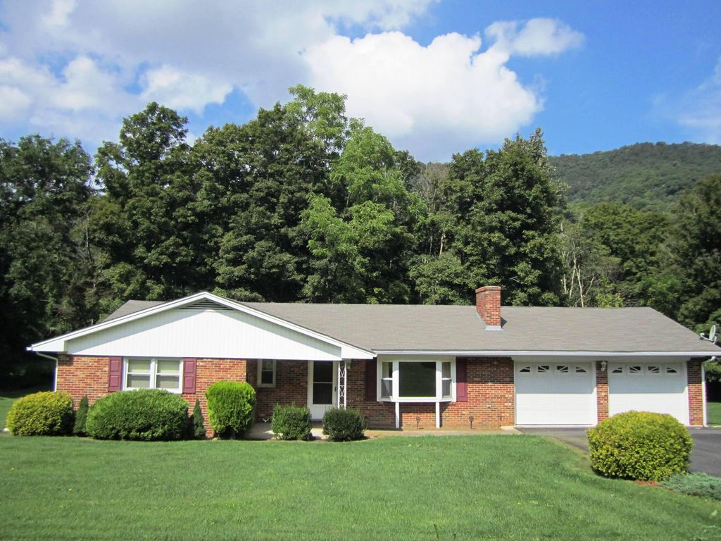 2561 Sam Snead Hwy, Hot Springs, VA 24445 Trulia