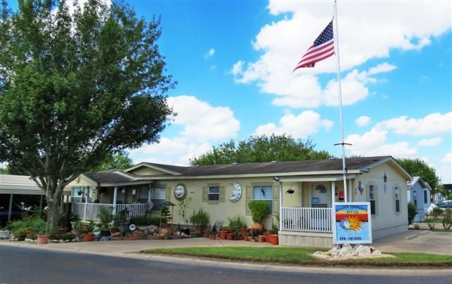 901 E Sioux Rd #100, Pharr, TX 78577