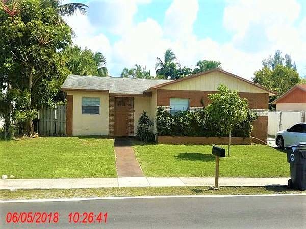 7823 Kimberly Blvd, North Lauderdale, FL 33068