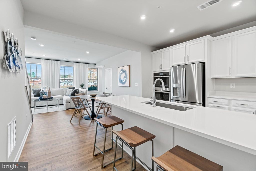 818818A Ambrose Ln, Manassas Park, VA 20111 MLS VAPW2079766 Trulia