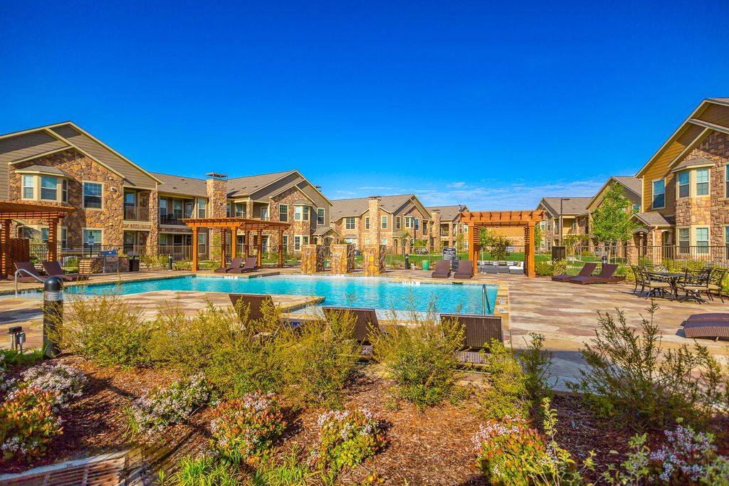 11401 N Riverside Dr, Keller, TX 76244