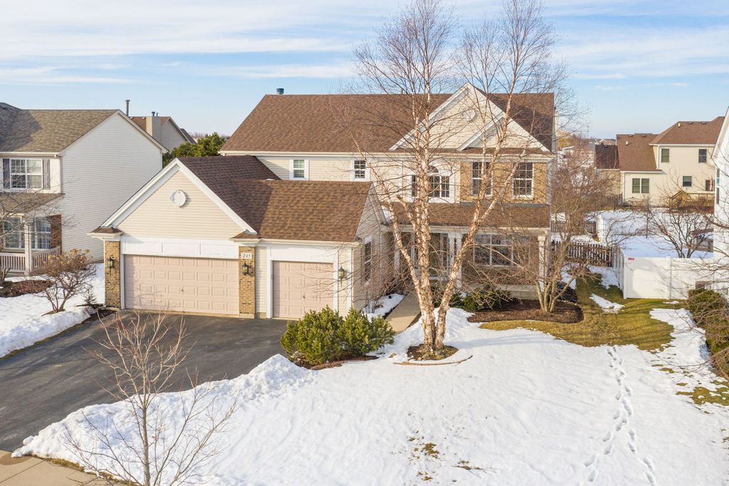 245 Valley Dr, Oswego, IL 60543 Trulia