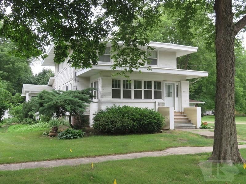 201 N 6th St, Sheffield, IA 50475 Trulia