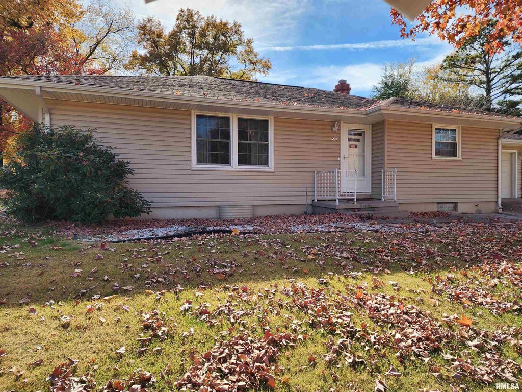 515 E Winters Ave, Du Quoin, IL 62832 MLS EB451394 Trulia