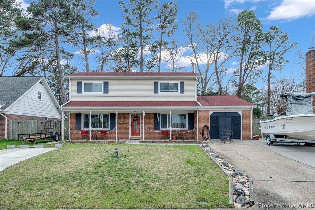 708 Pinckney Ct, Newport News, VA 23601