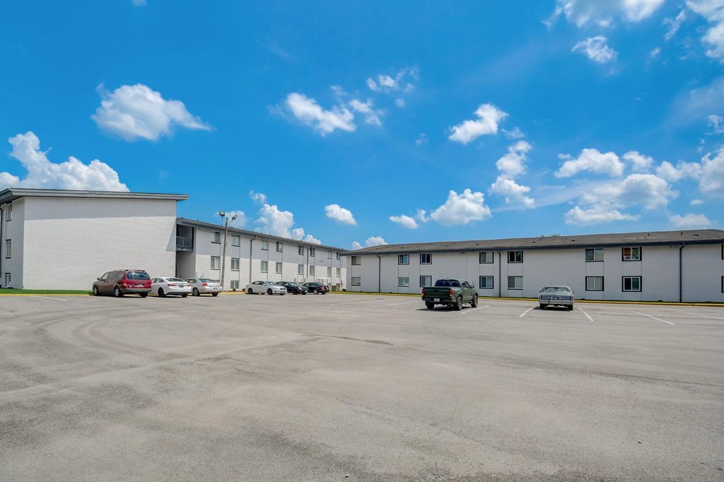 Brookhaven Apartments Indianapolis, IN Trulia