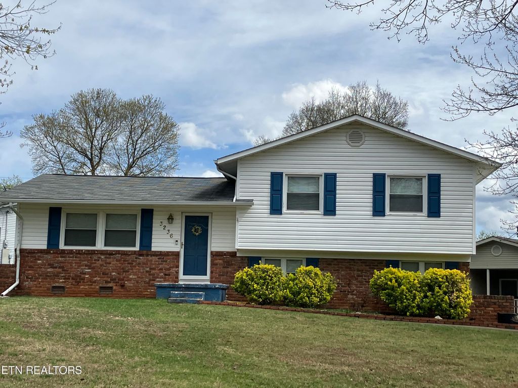3236 Lineback Rd, Knoxville, TN 37921