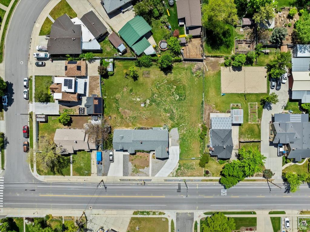 210 E  Greenwood Ave S, Midvale, UT 84047