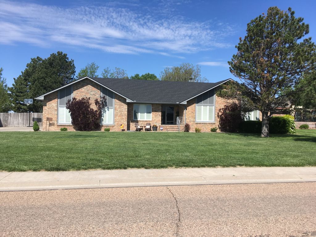 601 N Joyce St, Ulysses, KS 5 Bed, 4 Bath SingleFamily Home 31