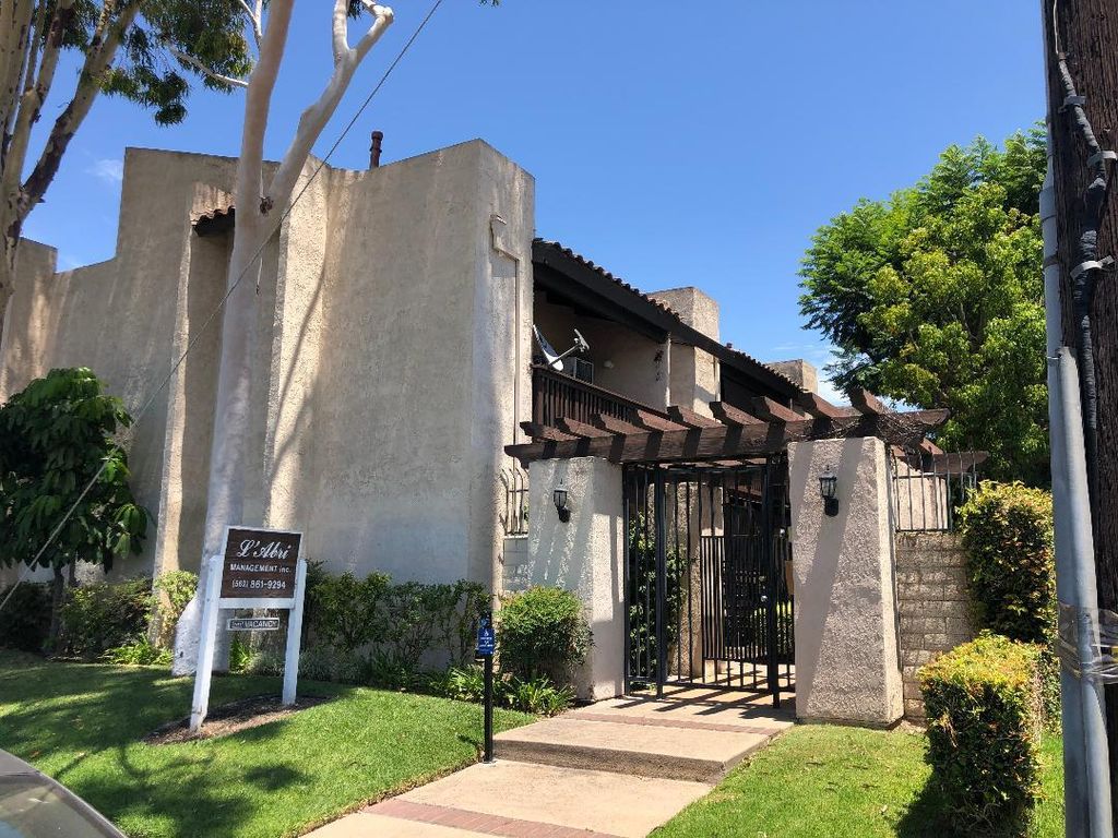 Stonewood Apartments 16850 Downey Ave Paramount, CA Trulia