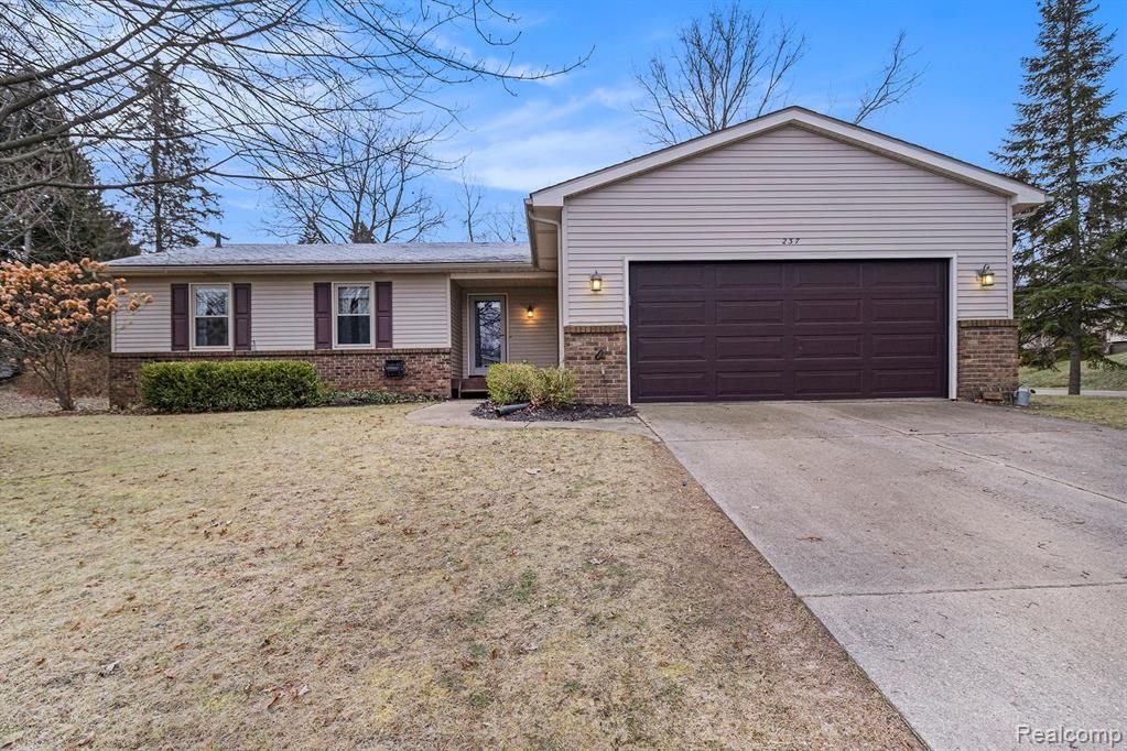 237 Buckhorn Dr, Lake Orion, MI 48362 Trulia